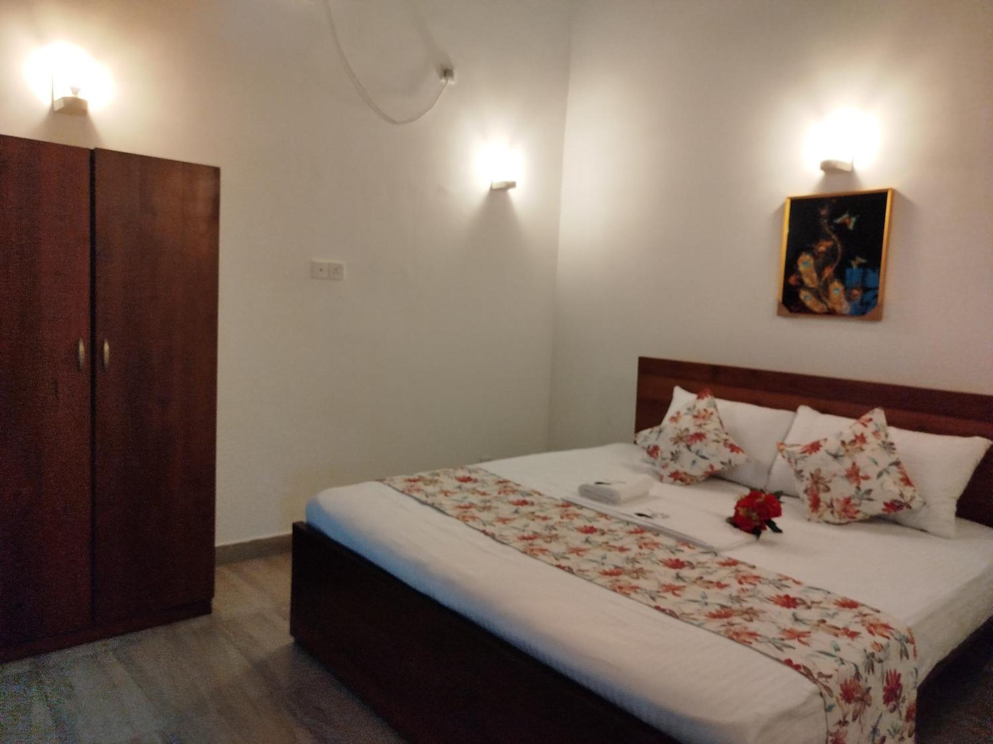 Elzangi Hotell Negombo Exteriör bild