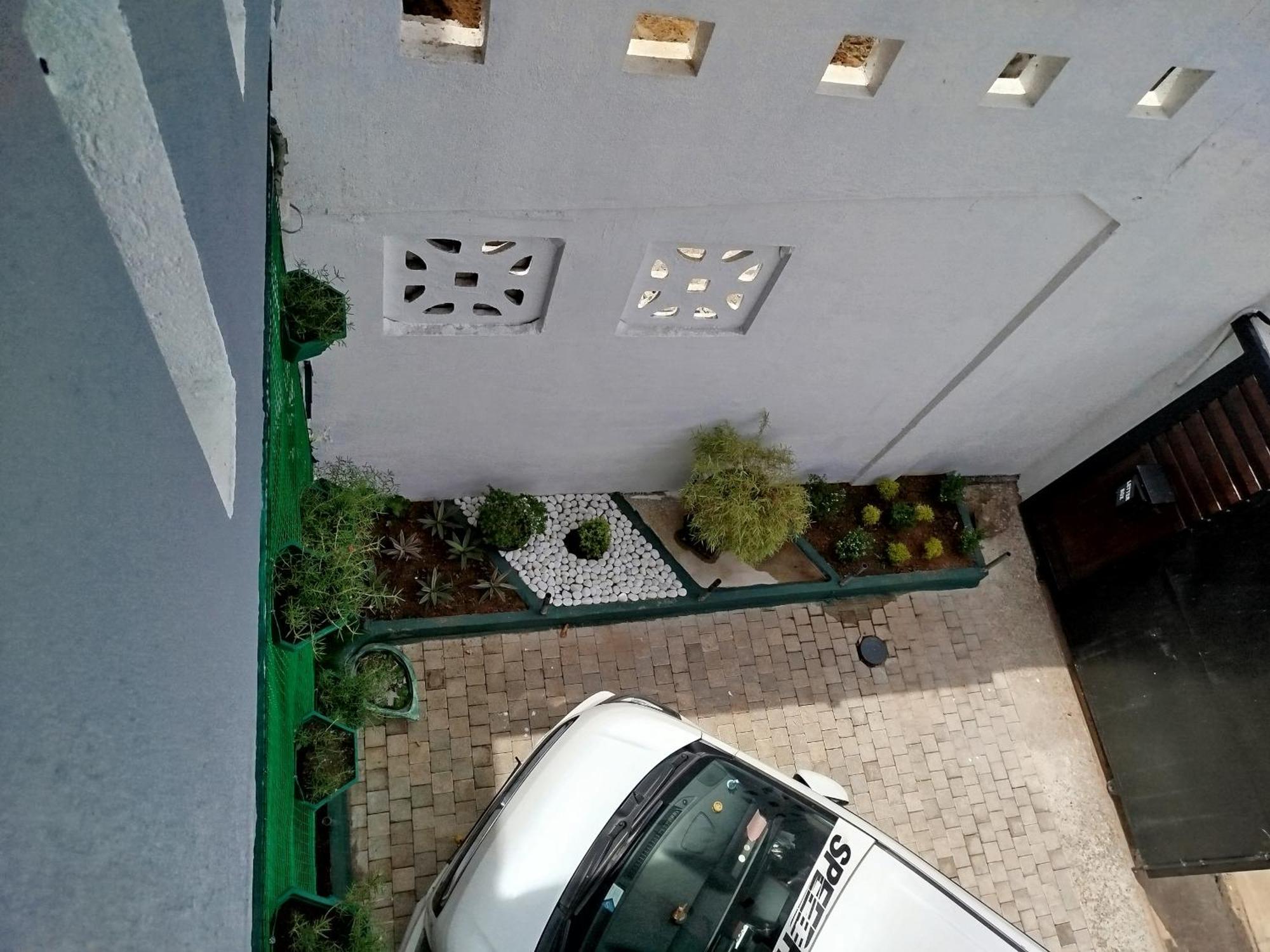 Elzangi Hotell Negombo Exteriör bild