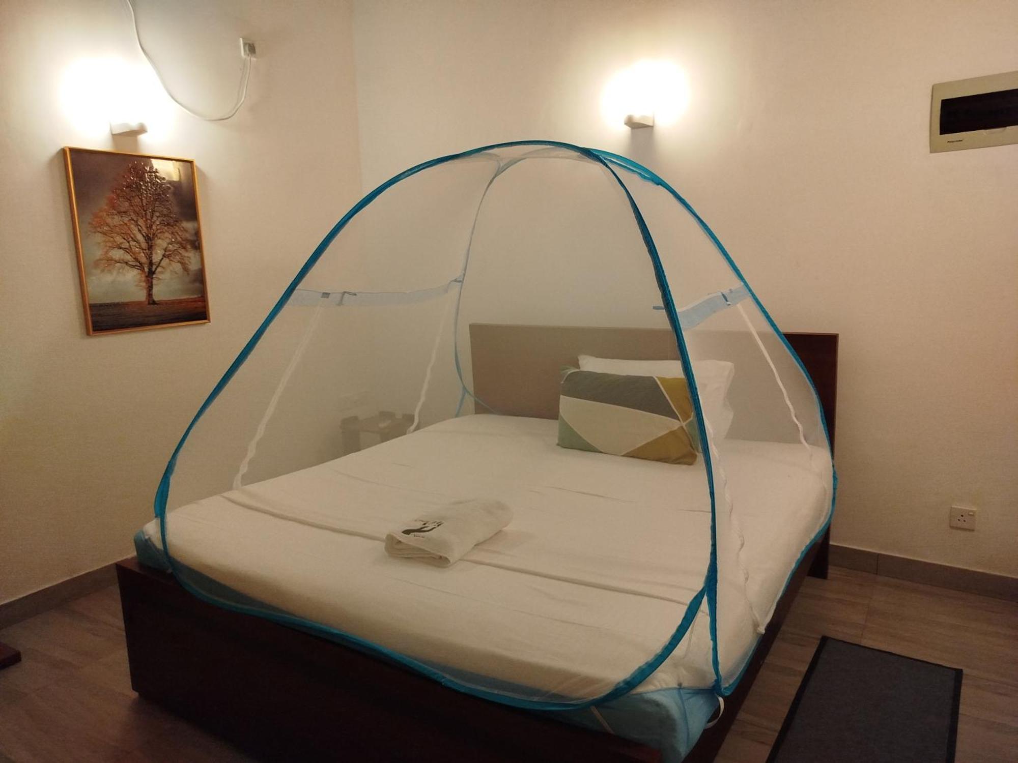 Elzangi Hotell Negombo Exteriör bild