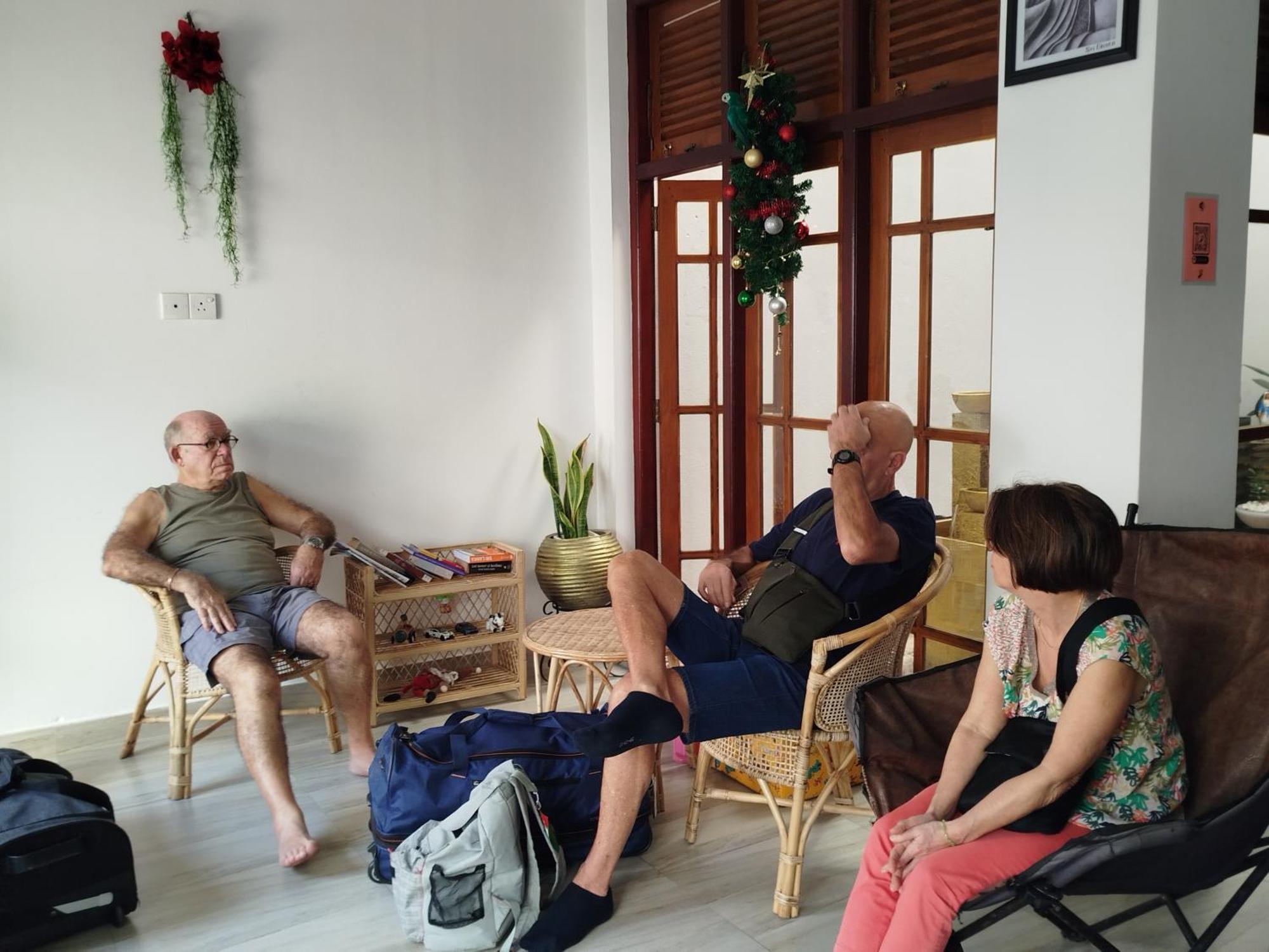 Elzangi Hotell Negombo Exteriör bild